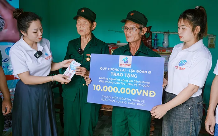 Hỗ trợ khách hàng 24/7 Kubet88